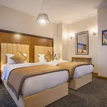 Colosseo Otel Tiran