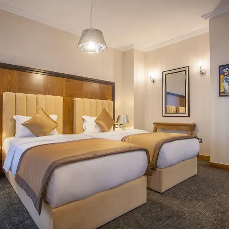 Colosseo Ξενοδοχείο Τίρανα