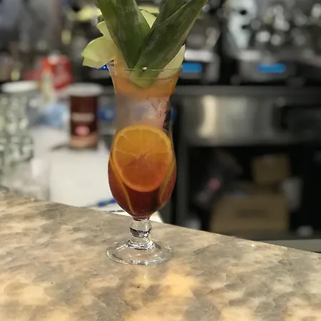 Colosseo Τίρανα