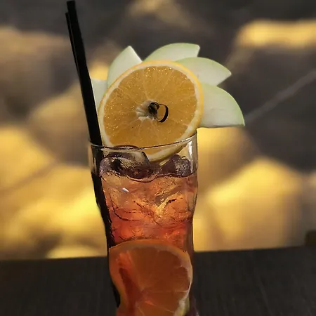 Colosseo Ξενοδοχείο Τίρανα