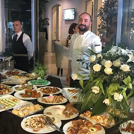 Ξενοδοχείο Colosseo 4*