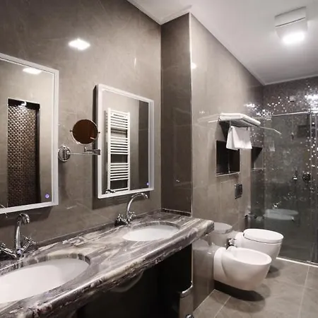 Colosseo Hotel Tirana