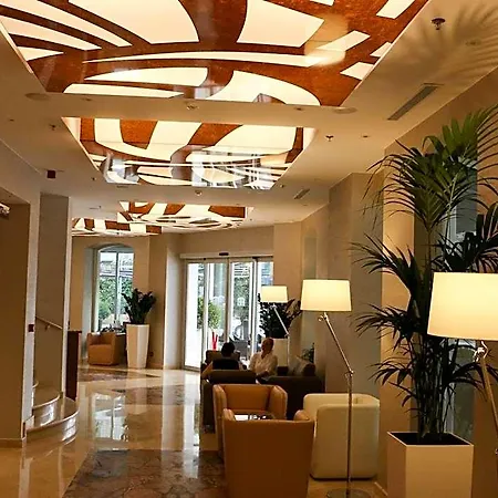 Otel Colosseo 4*