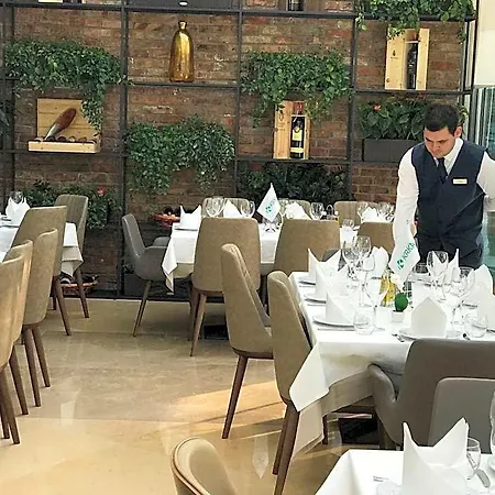 Otel Colosseo 4*