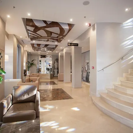 Colosseo Hotel