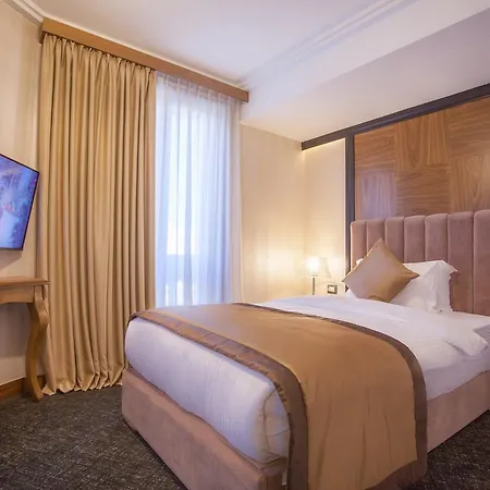 Colosseo Hotel