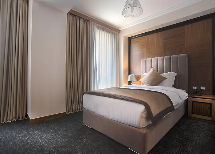 Colosseo Hotel 4*